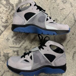 MENS NIKE AIR TRAINER HUARACHE size 12